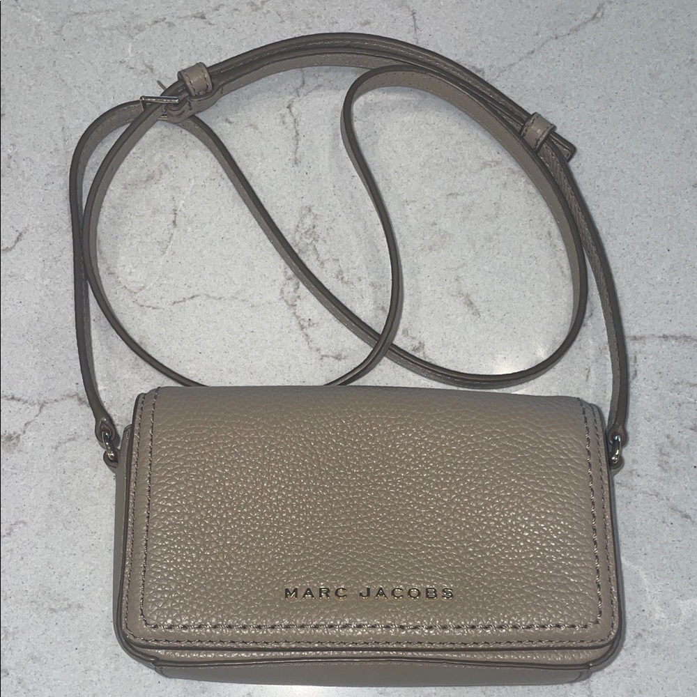 Marc Jacobs taupe Leather Crossbody Bag
